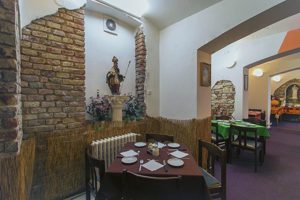 Hotel U Sládků Praga Exterior foto