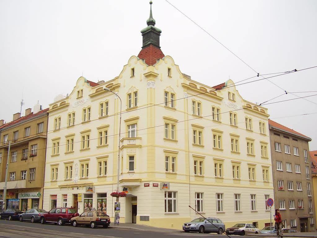 Hotel U Sládků Praga Exterior foto